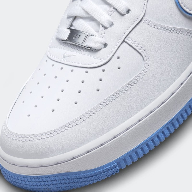 Air force 1 hot sale blue bottom